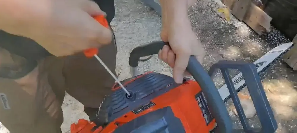 65cc Gas Powered Chainsaw 65cc Gas Powered Chainsaw