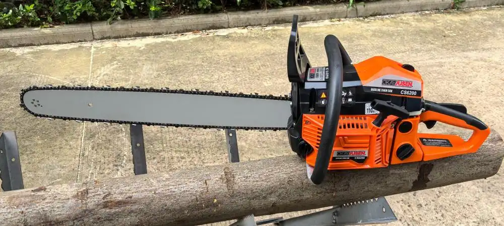 Gas Powered Gas Chain Saw Gas Powered Gas Chain Saw