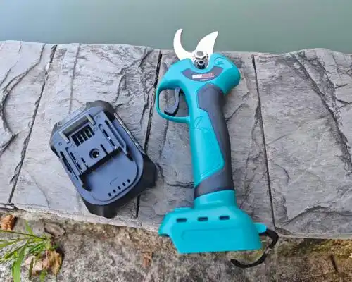 How Does Electric Pruning Shears Cordless Compare to Manual Shears?